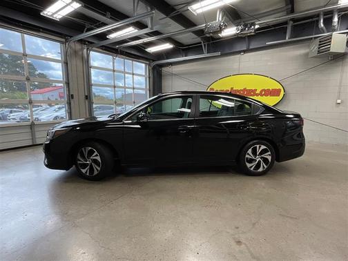 Crystal Black Silica 2020 Subaru Legacy Premium