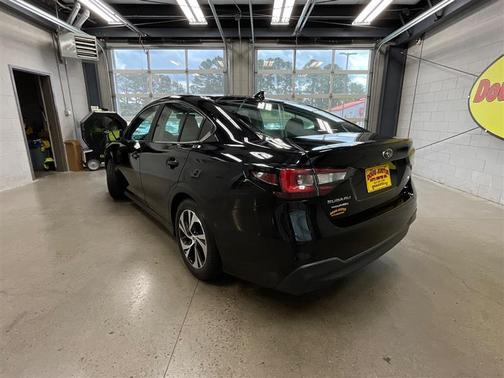 Crystal Black Silica 2020 Subaru Legacy Premium