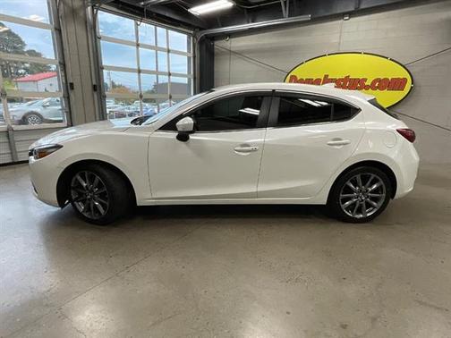2018 Mazda Mazda3 Touring