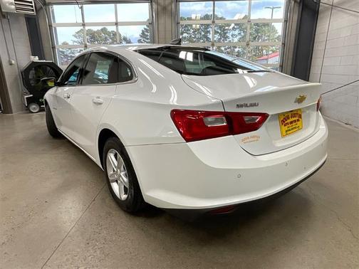 2022 Chevrolet Malibu 1LS