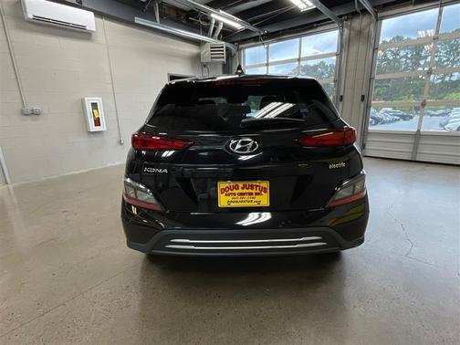 Ultra Black 2023 Hyundai KONA EV SEL
