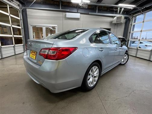 2015 Subaru Legacy Premium