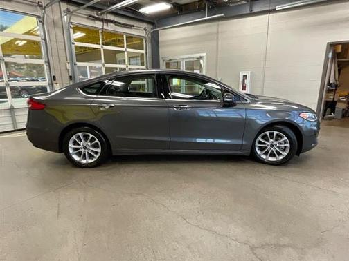 2020 Ford Fusion Hybrid SEL
