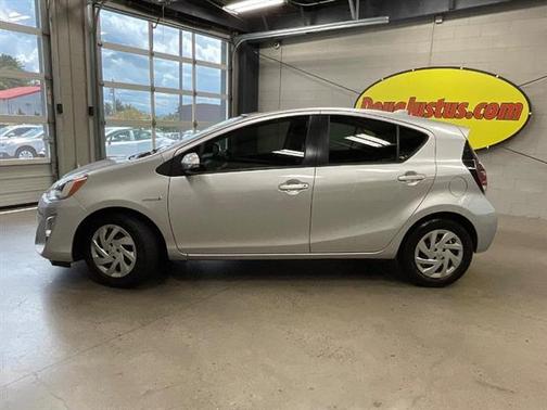 2015 Toyota Prius c Two