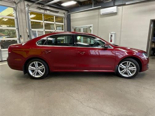 2015 Volkswagen Passat 2.0L TDI DSG SE w/Sunroof