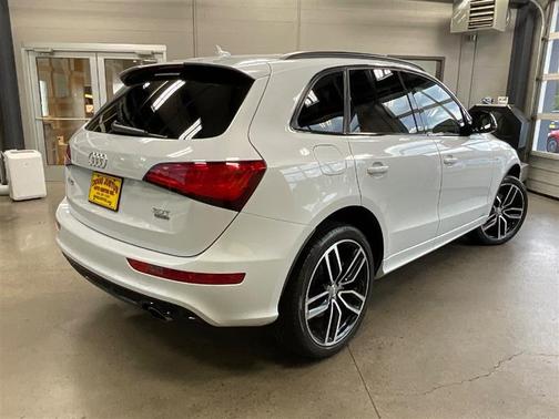 2017 Audi Q5 3.0T Premium Plus