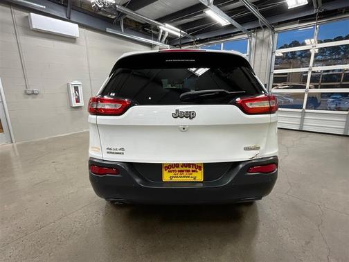 2018 Jeep Cherokee Latitude Plus