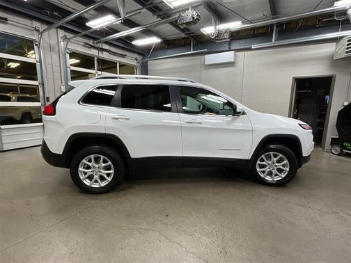 2018 Jeep Cherokee Latitude Plus