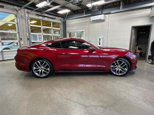 2015 Ford Mustang EcoBoost