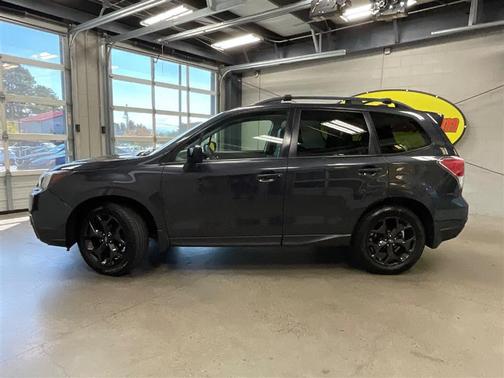 2018 Subaru Forester 2.5i Premium Black Edition
