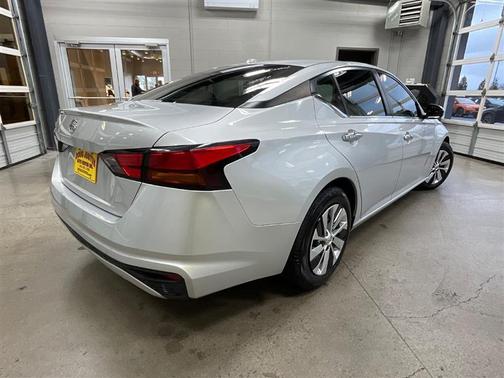 2020 Nissan Altima S FWD