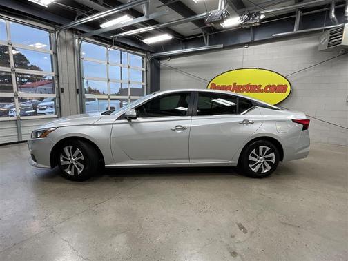 2020 Nissan Altima S FWD