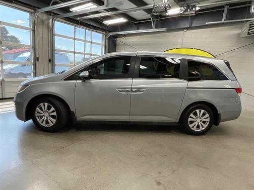 2017 Honda Odyssey SE