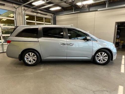 2017 Honda Odyssey SE
