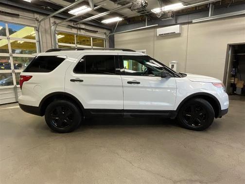 2014 Ford Explorer Base