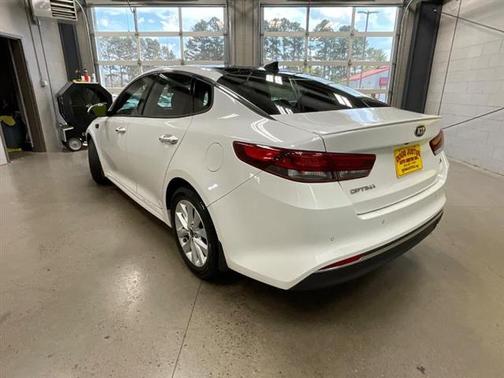 2018 Kia Optima S