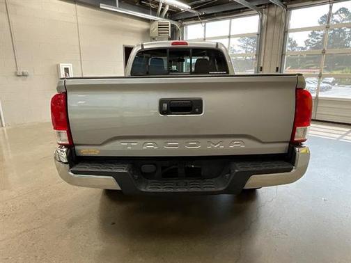 2016 Toyota Tacoma SR5