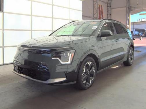 Cityscape Green 2023 Kia Niro EV Wind