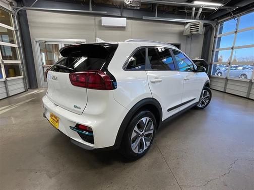 2022 Kia Niro EV EX