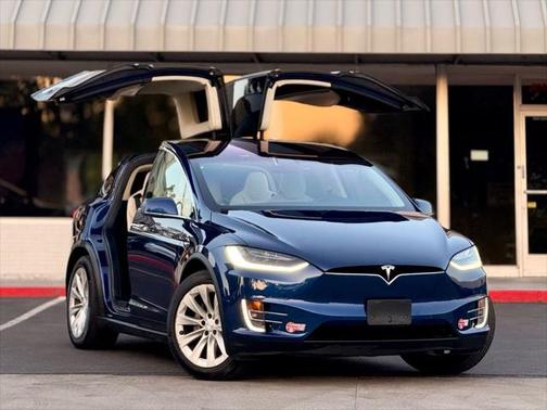 2018 Tesla Model X 75D