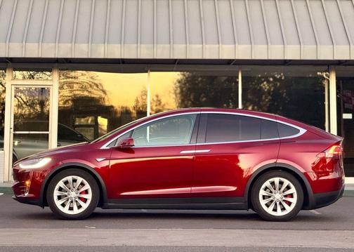 2016 Tesla Model X P90D