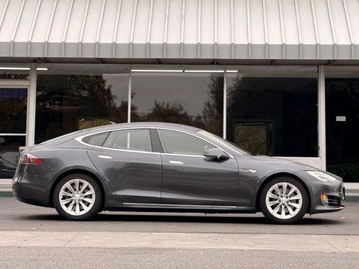 2016 Tesla Model S 75