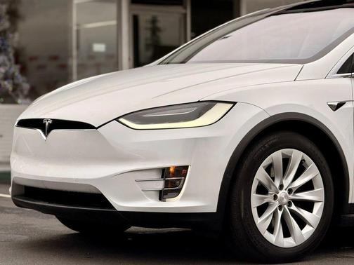 2017 Tesla Model X 100D