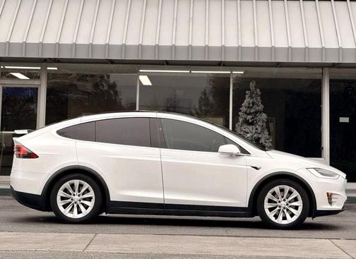 2017 Tesla Model X 100D