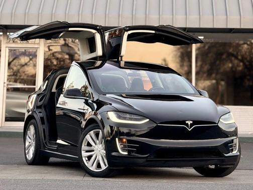 2016 Tesla Model X 90D