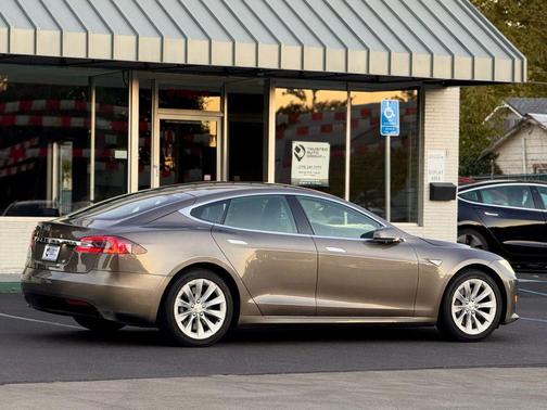 2016 Tesla Model S 75
