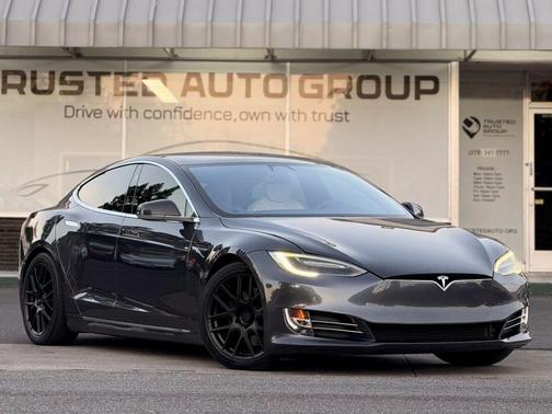 Grey 2019 Tesla Model S Long Range