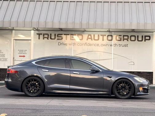 Grey 2019 Tesla Model S Long Range