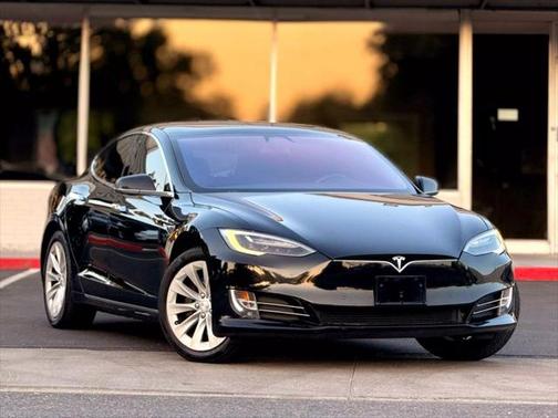 2018 Tesla Model S 75D