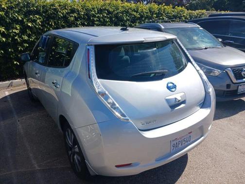 2017 Nissan Leaf SV