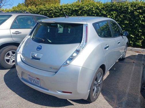 2017 Nissan Leaf SV
