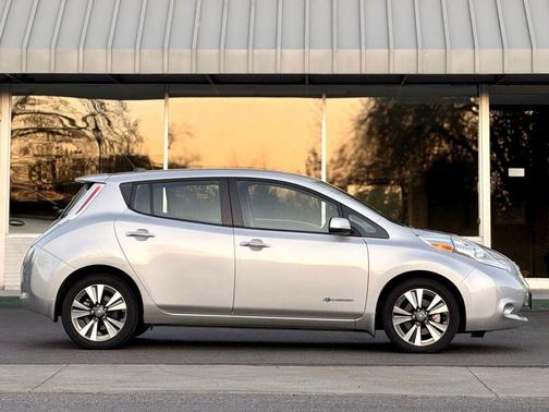 2017 Nissan Leaf SV