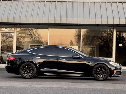 2020 Tesla Model S Long Range Plus