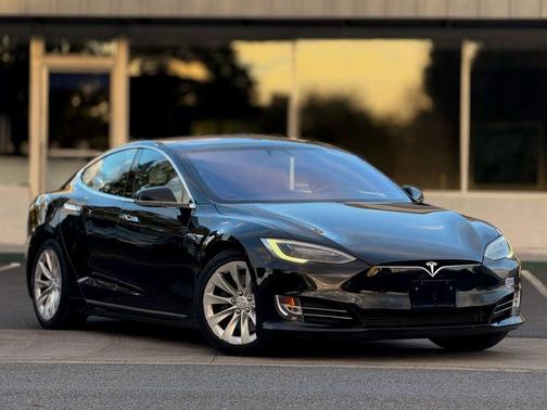 2018 Tesla Model S 75D