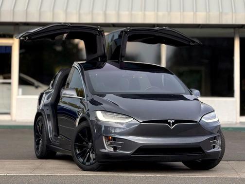 2019 Tesla Model X Long Range Sport Utility 4D