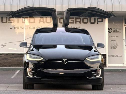 Black 2016 Tesla Model X 90D