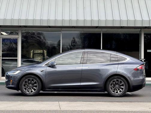 2018 Tesla Model X 100D