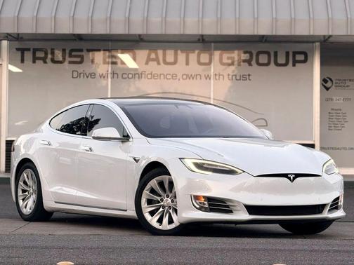 White 2018 Tesla Model S 75D