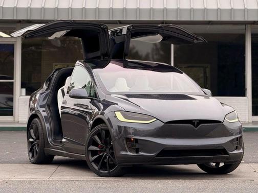 2016 Tesla Model X 90D Sport Utility 4D