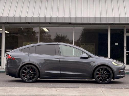 2016 Tesla Model X 90D Sport Utility 4D