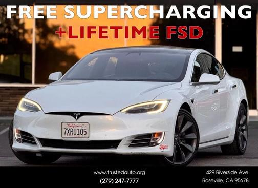 Pearl White Multi-Coat 2017 Tesla Model S 90D