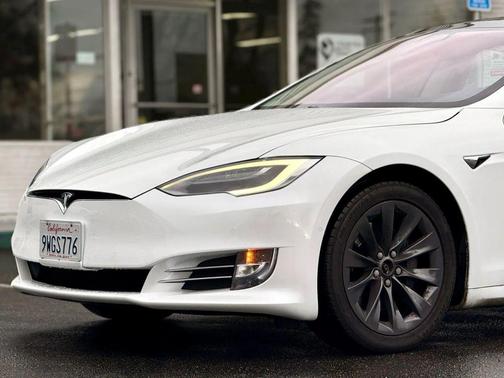 2018 Tesla Model S 100D