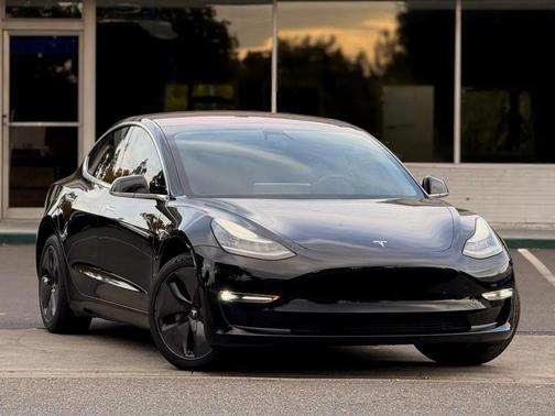 2018 Tesla Model 3 Mid Range