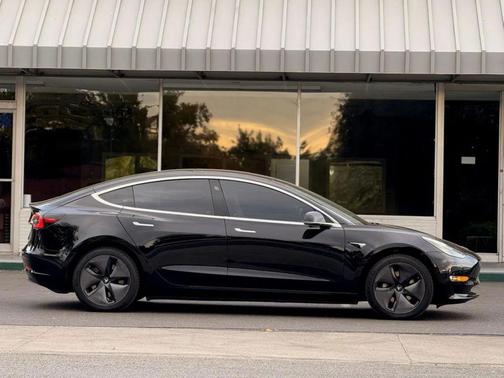 2018 Tesla Model 3 Mid Range