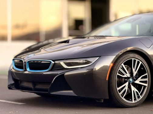 2015 BMW i8 Coupe 2D