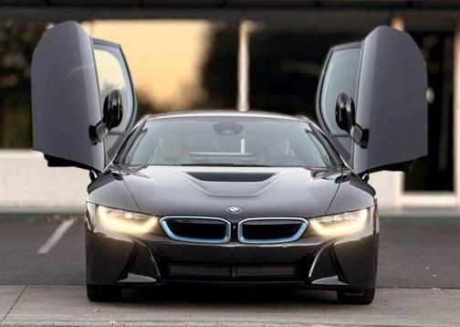 2015 BMW i8 Coupe 2D